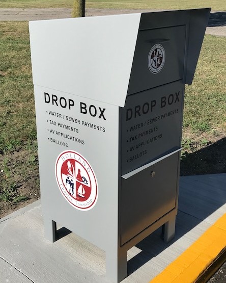 Drop box