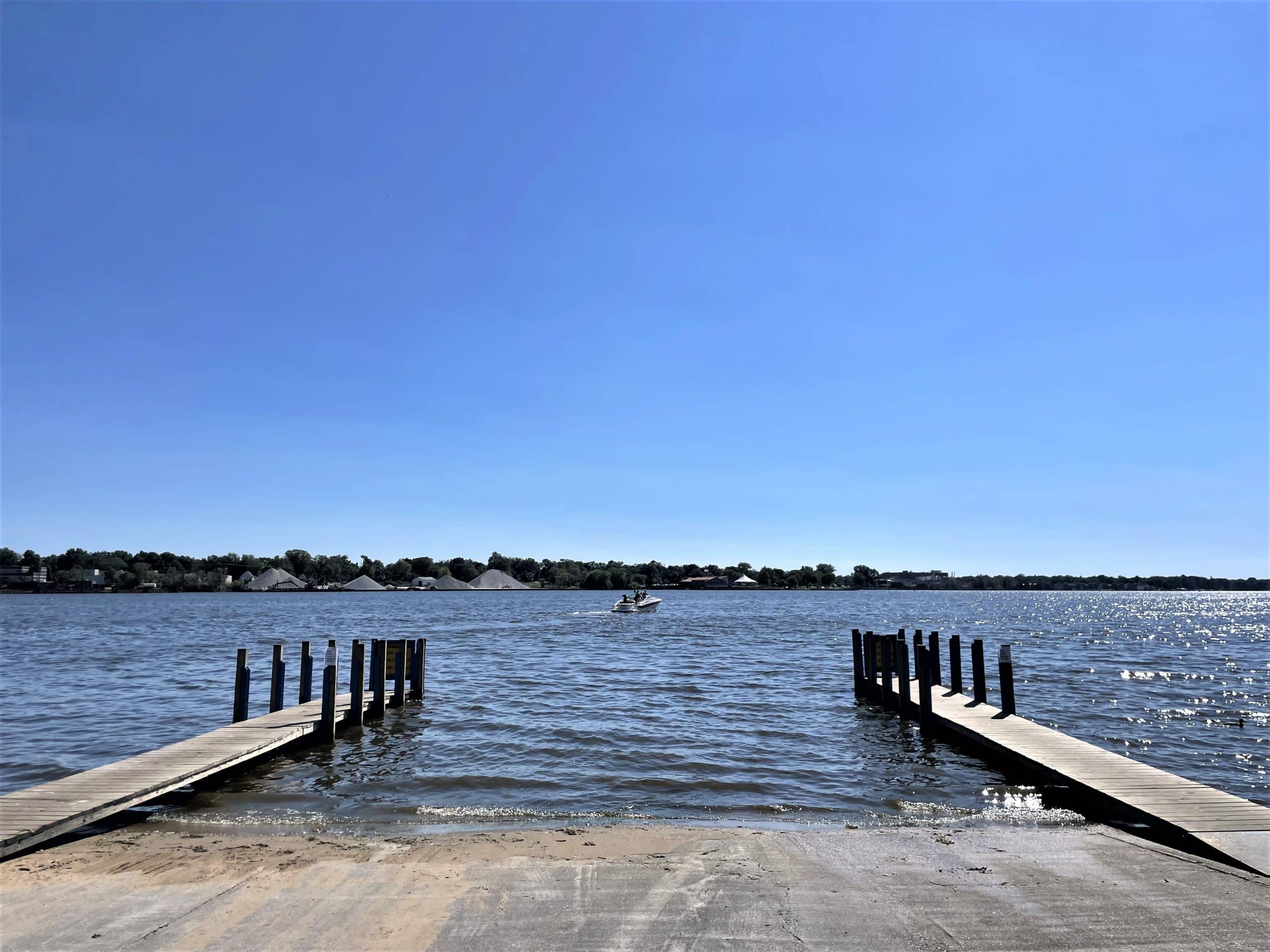 DuntonDock
